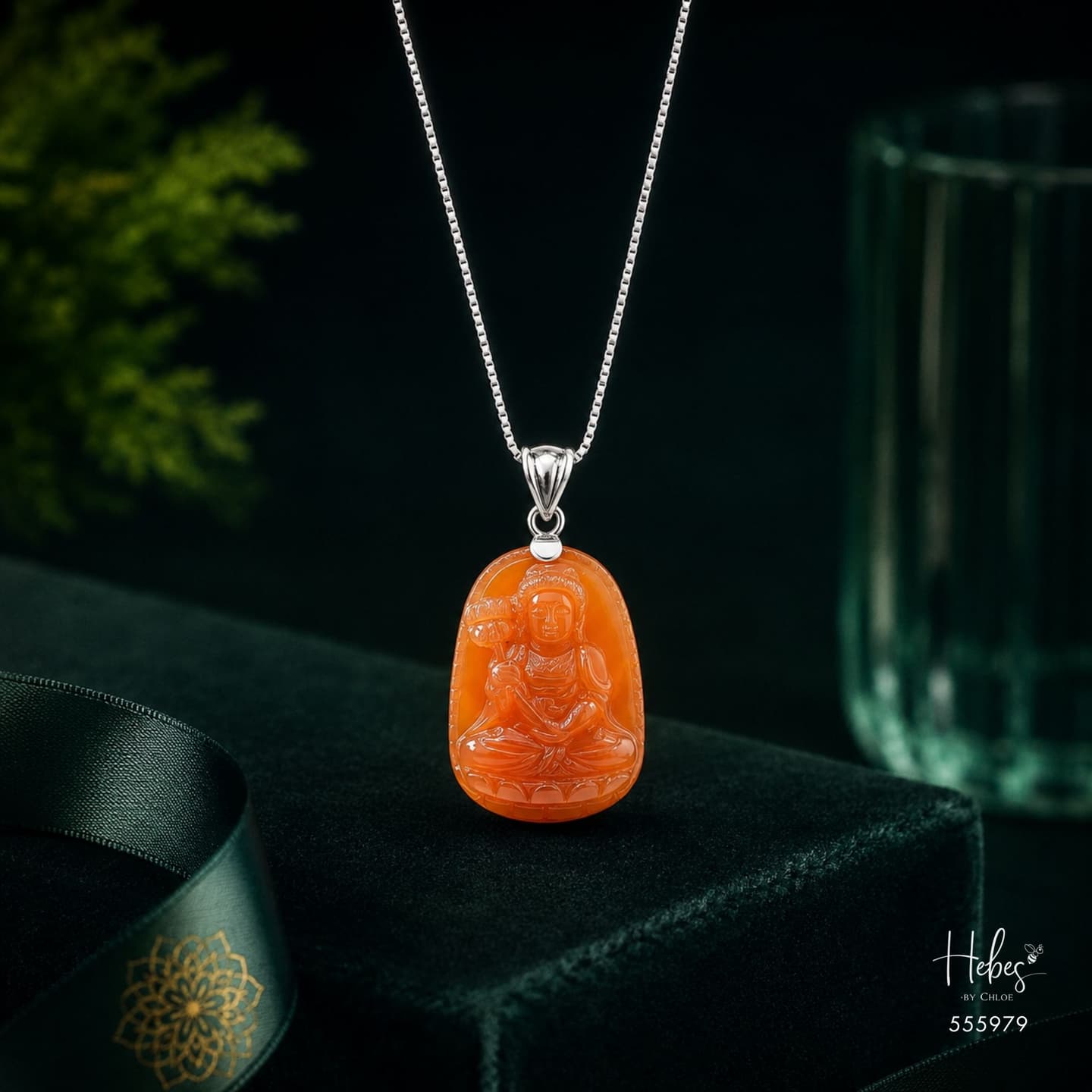 Bodhisattva Red Agate Pendant 555979