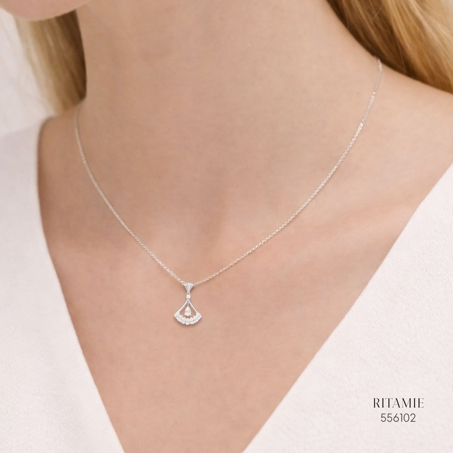 The Diva?s Whisper Silver Moissanite Necklace 556102