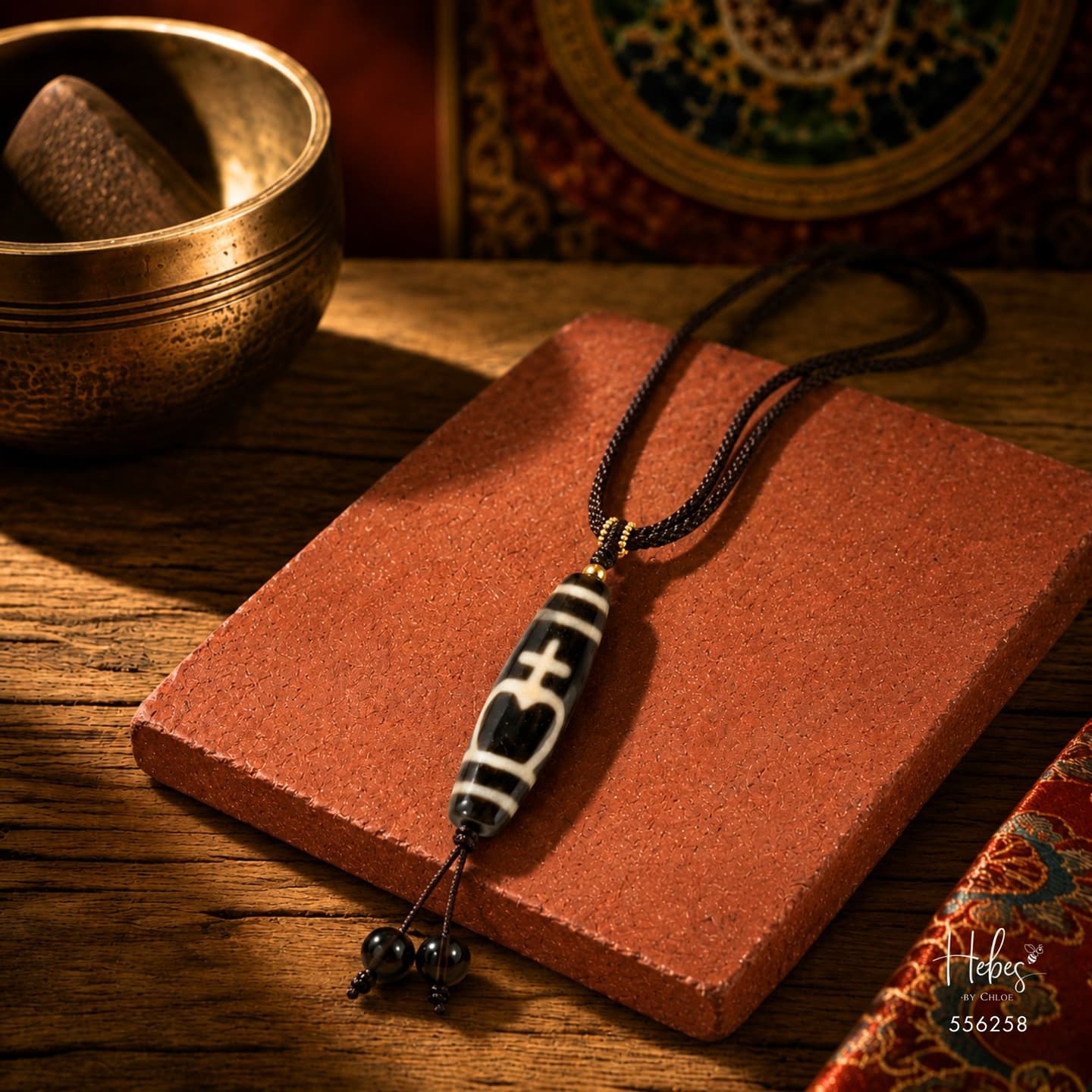 The Sacred Chalice Dzi Pendant 556258