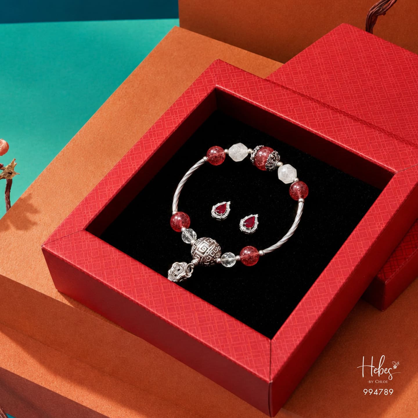 Red Strawberry Flower Serenity Set 994789